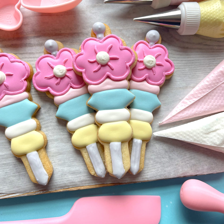Cookie Scribe Cookie Cutter