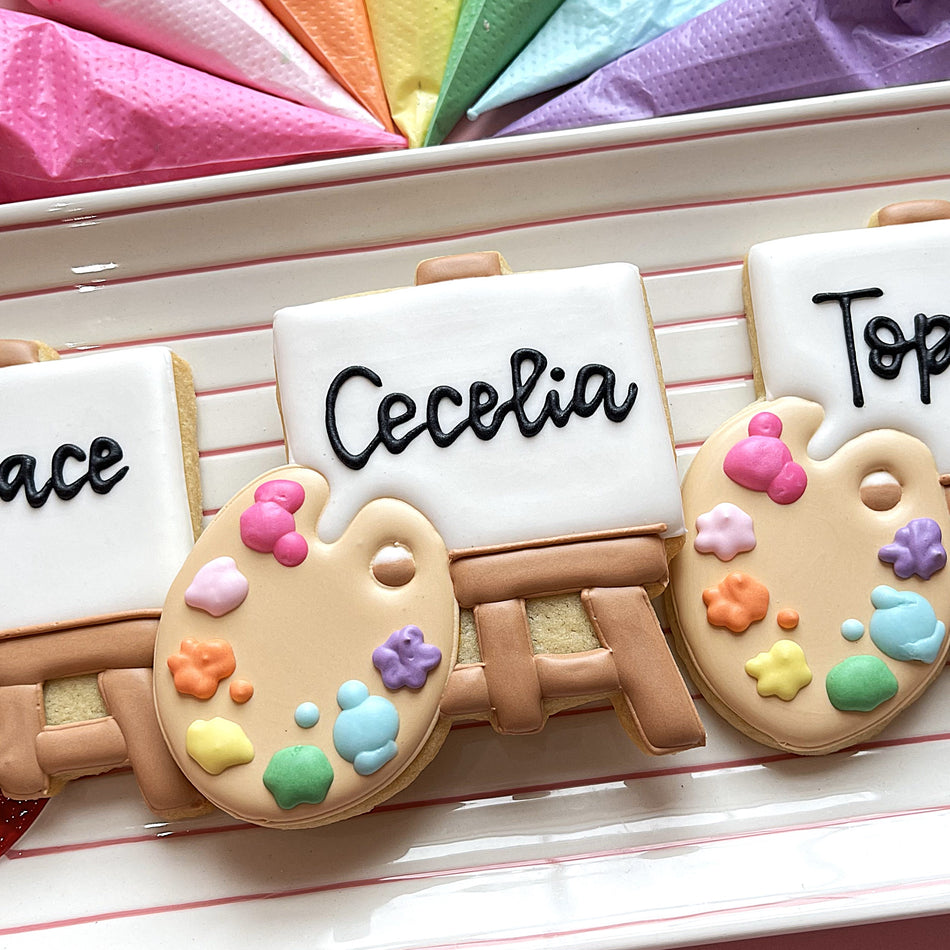 Easel with Palette Cookie Cutter