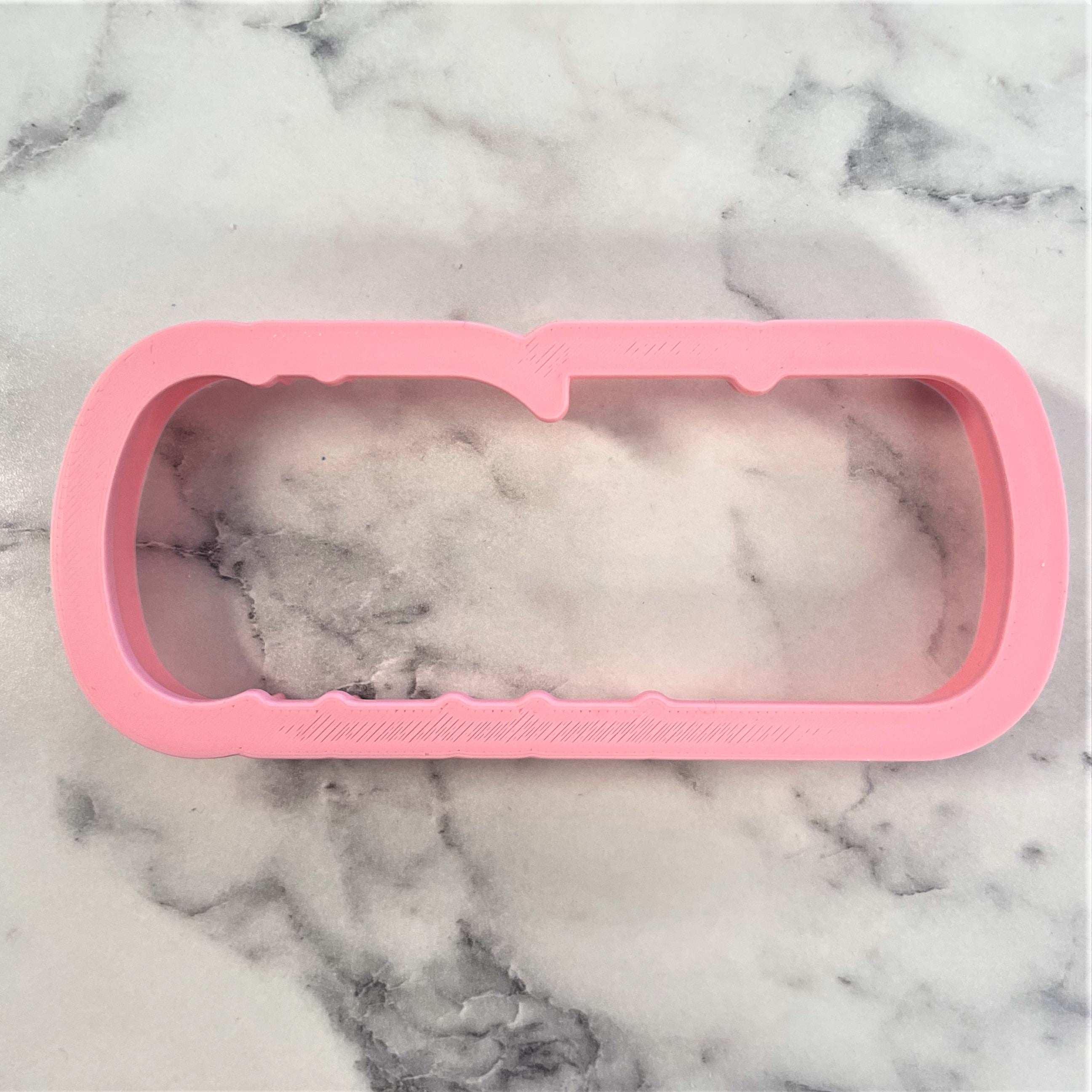 Grad Plaque Flour Box Club Cookie Cutter with Stencil