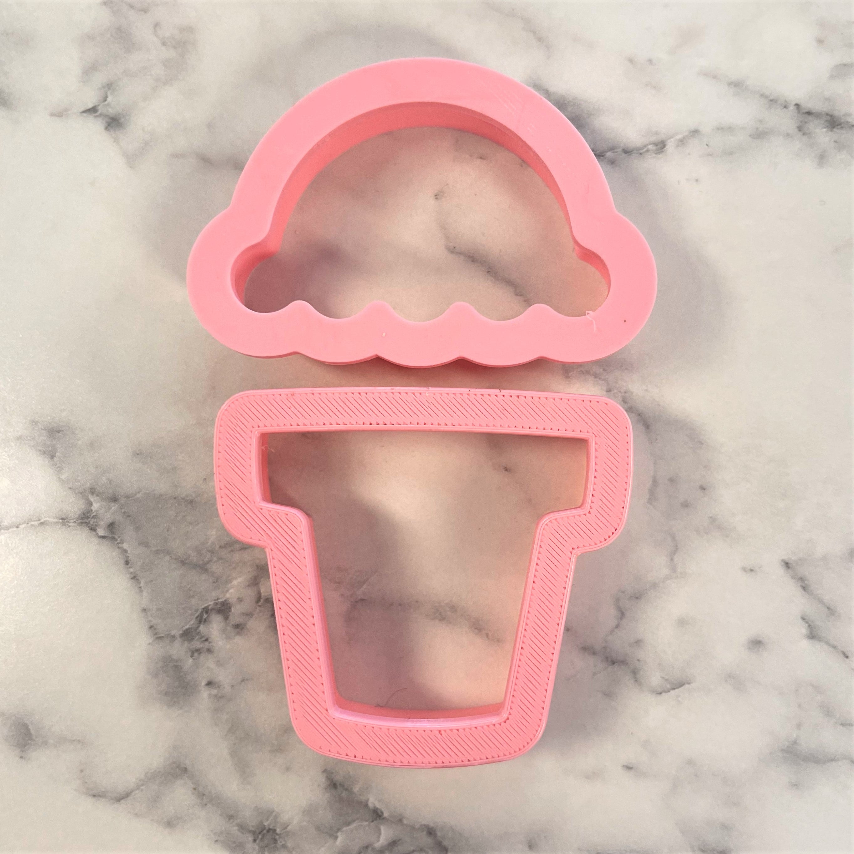 Mini Ice Cream Scoop and Cone Flour Box Club Cookie Cutter Set