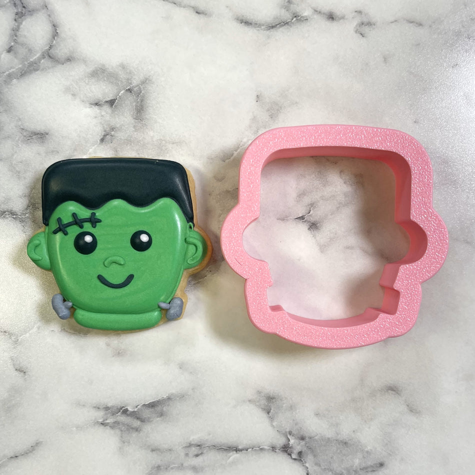 Mini Cute Chubby Frank Cookie Cutter