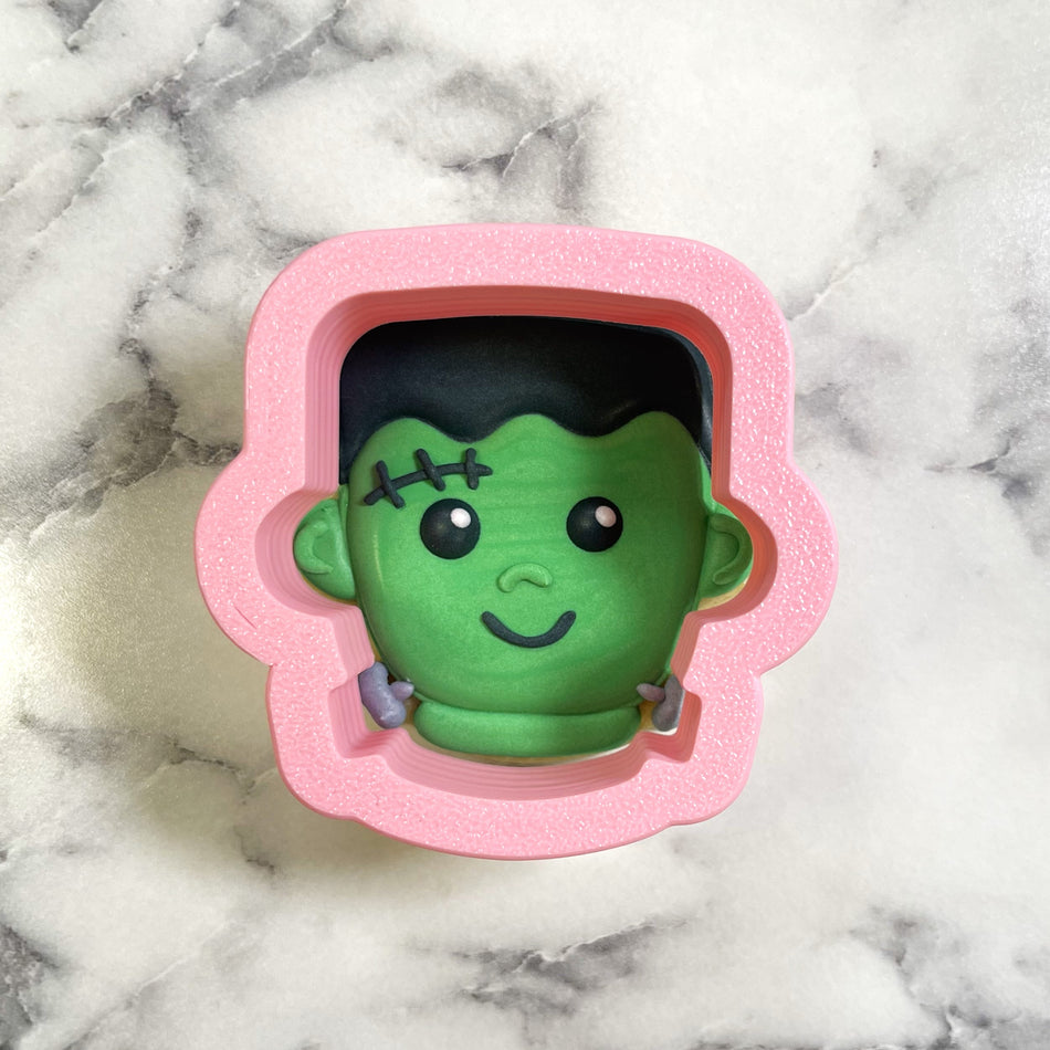 Mini Cute Chubby Frank Cookie Cutter