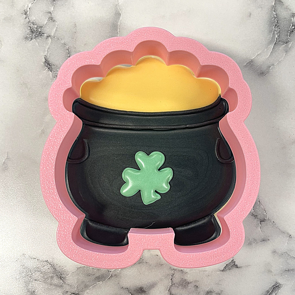 Classic Pot of Gold Cookie Cutter