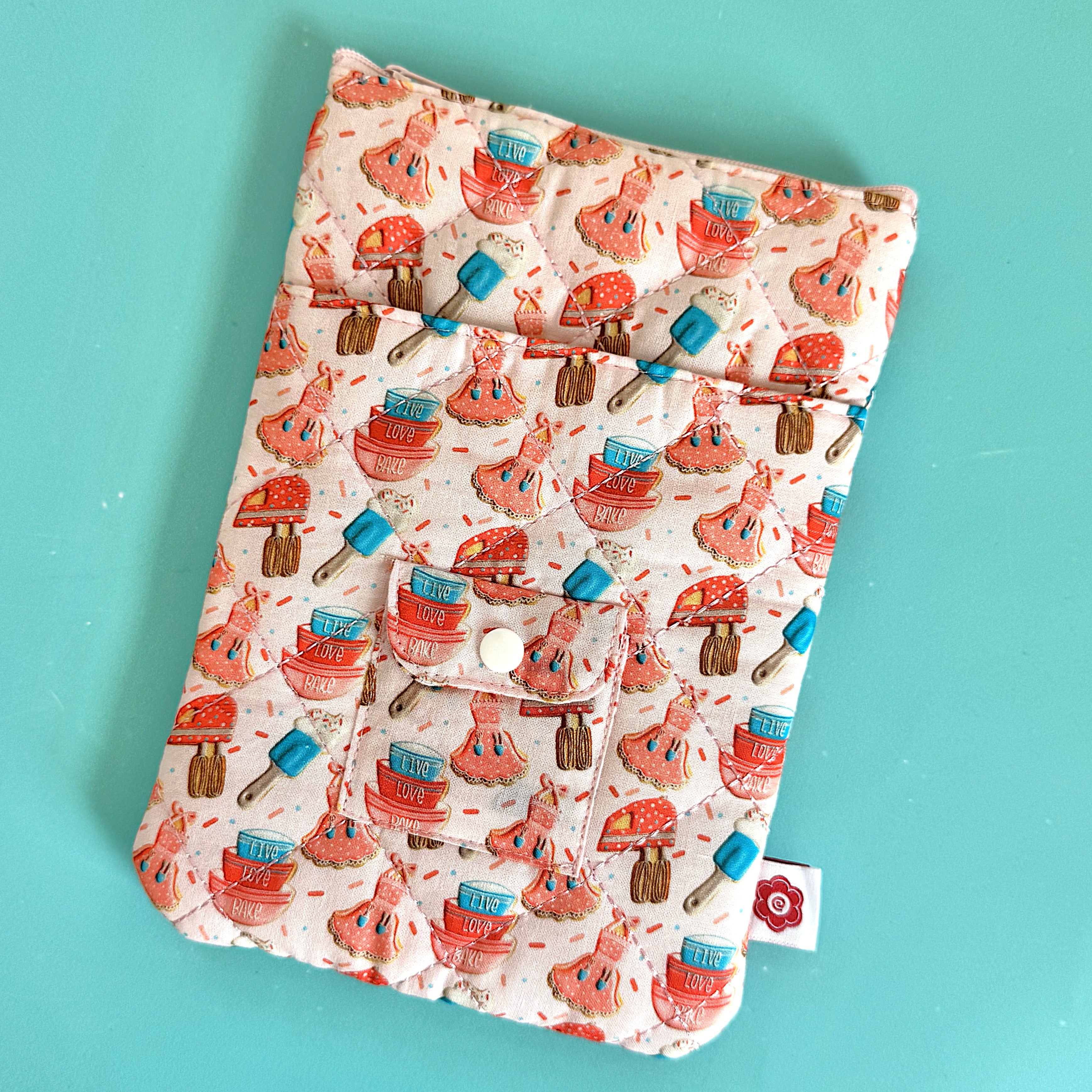 Book Sleeve 6 x 8 Cookie Themed Padded Zipper Case