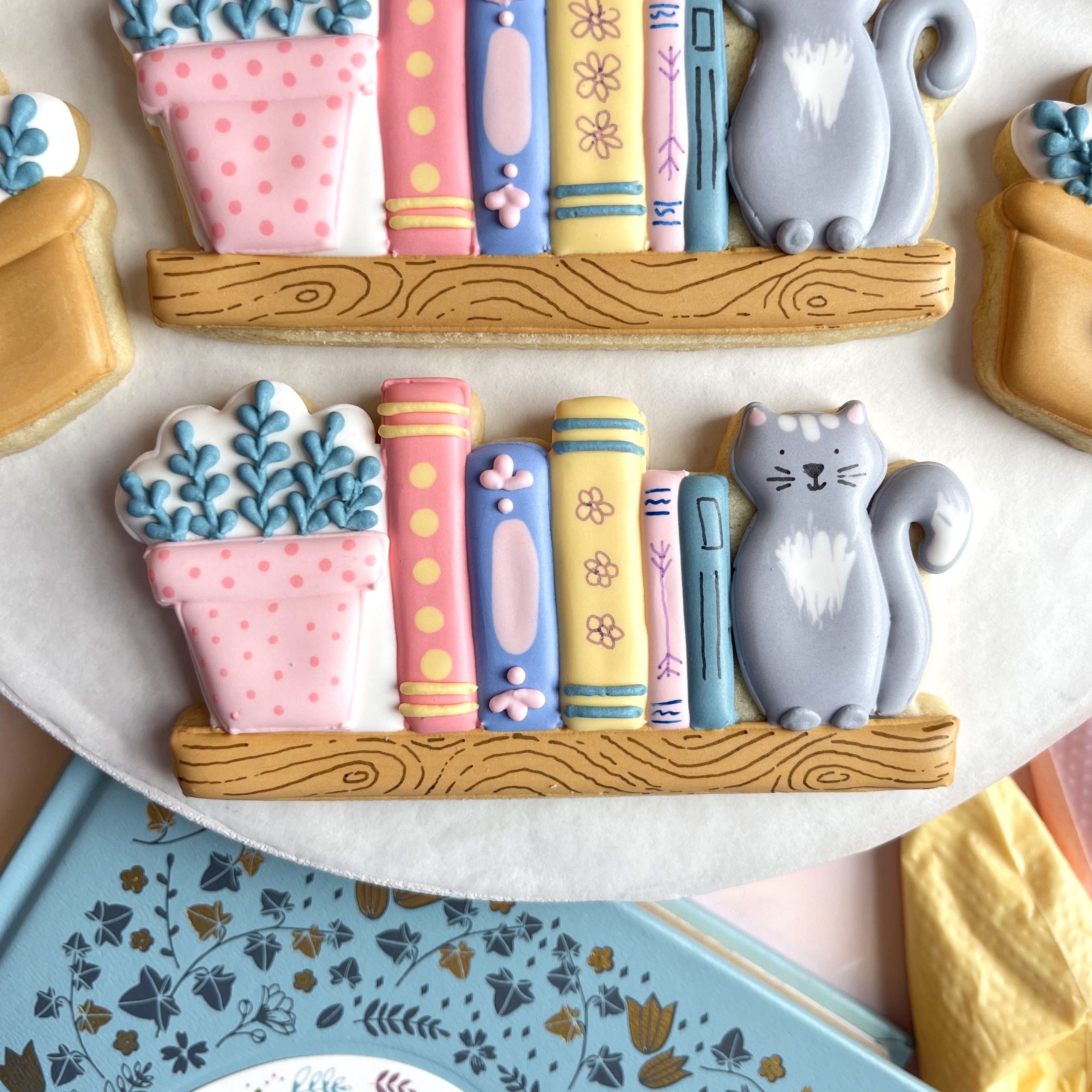 Bookish Cookie Cutter Bundle with Stencil