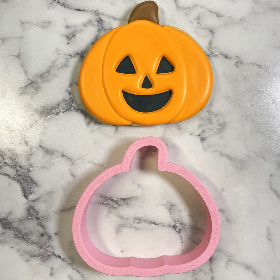 Cute Chubby Pumpkin Cookie Cutter