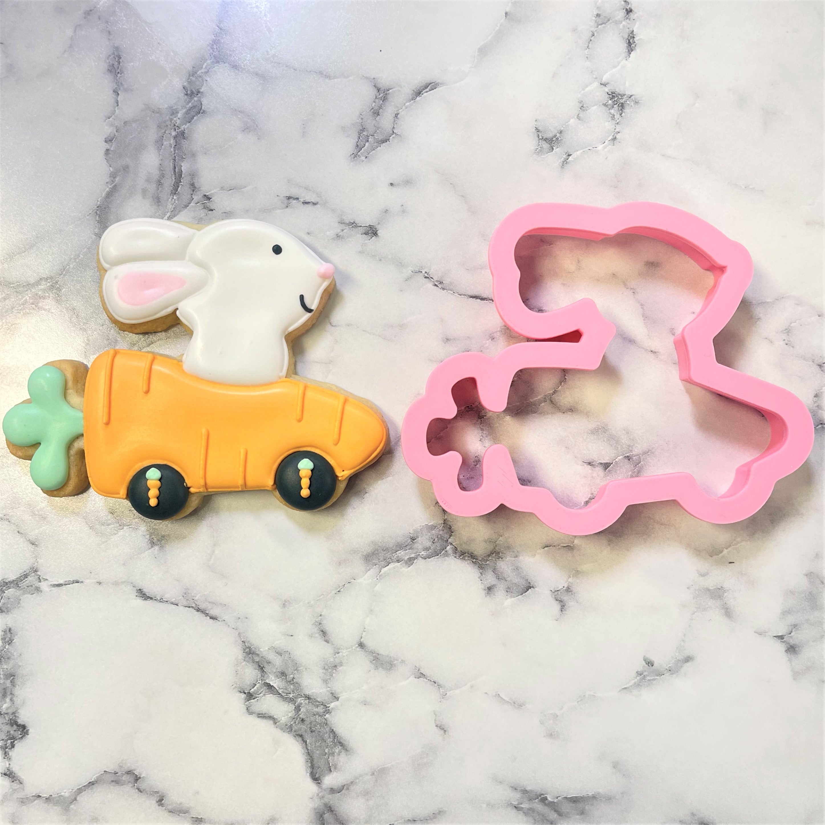 FUSOTO Easter Cookie Cutters, 6 Pcs Holiday Cookie Cutters Easter Shapes -  Bunny, Egg, Crosses, Flower Basket, Carrot for Cookie Baking
