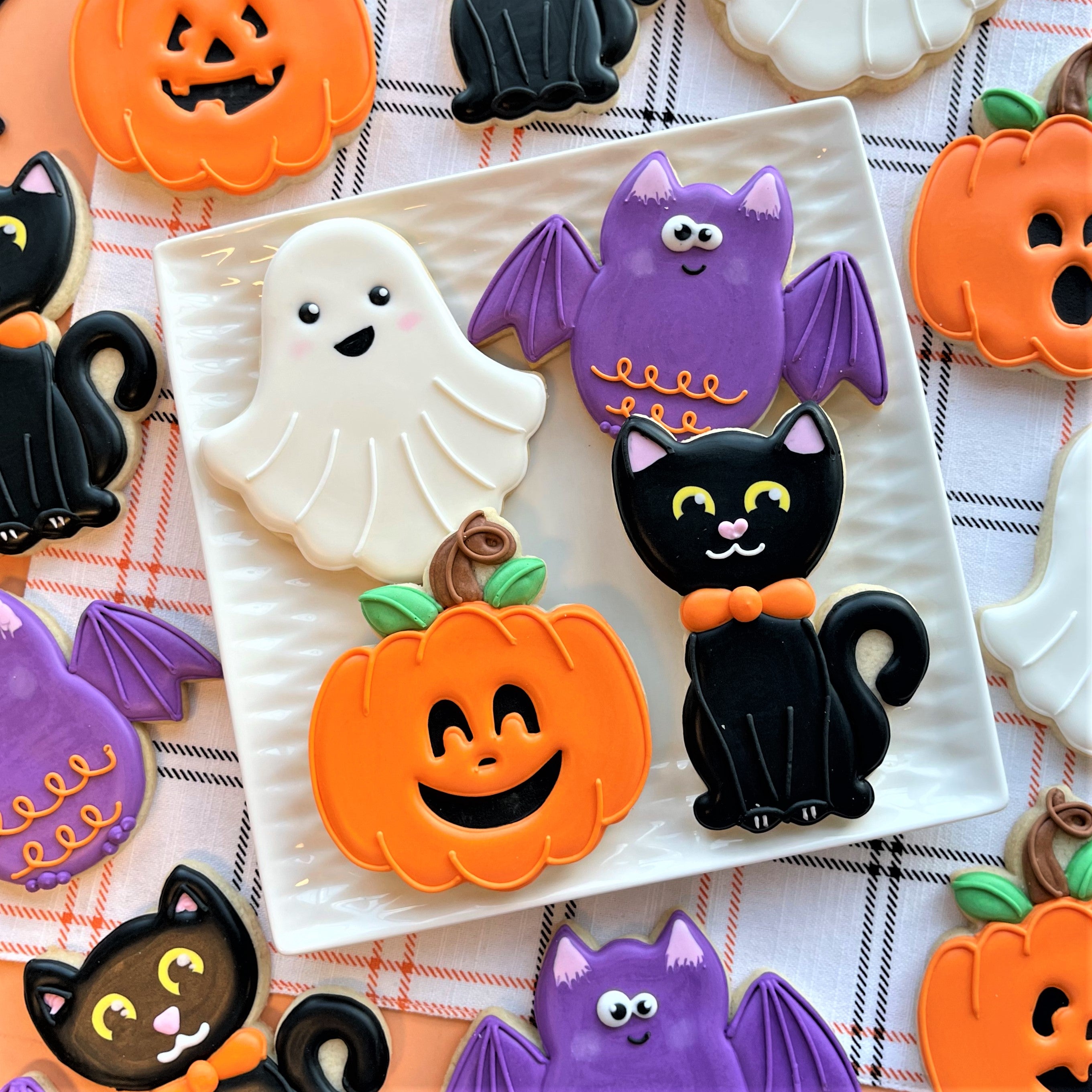 Classic Black Cat Cookie Cutter