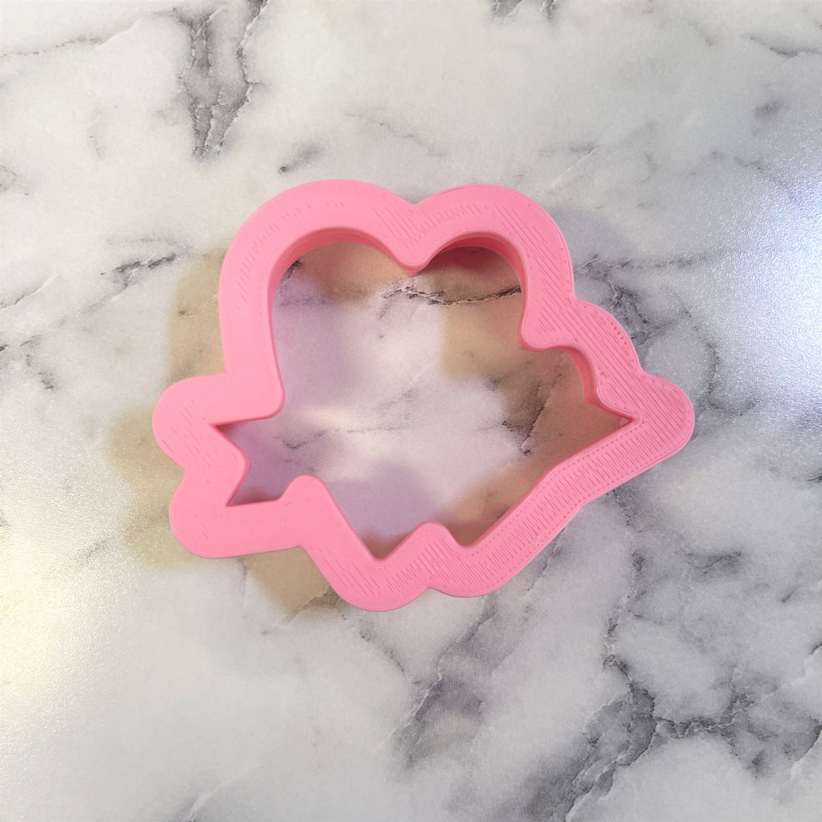 Pink silicone ghost-shaped cookie cutter for mini double heart with arrow cookie cutter baking use