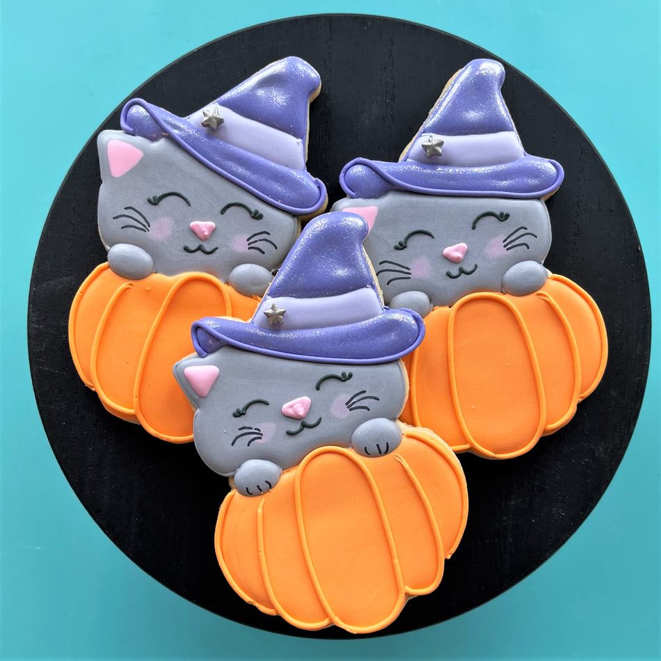 Fab-BOO-lous Cat in Pumpkin Cookie Cutter