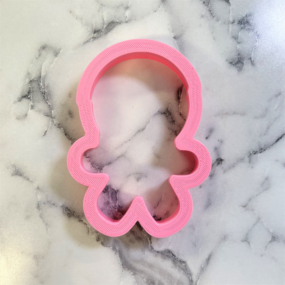 Gingerbread with Scarf Cookie Cutter
