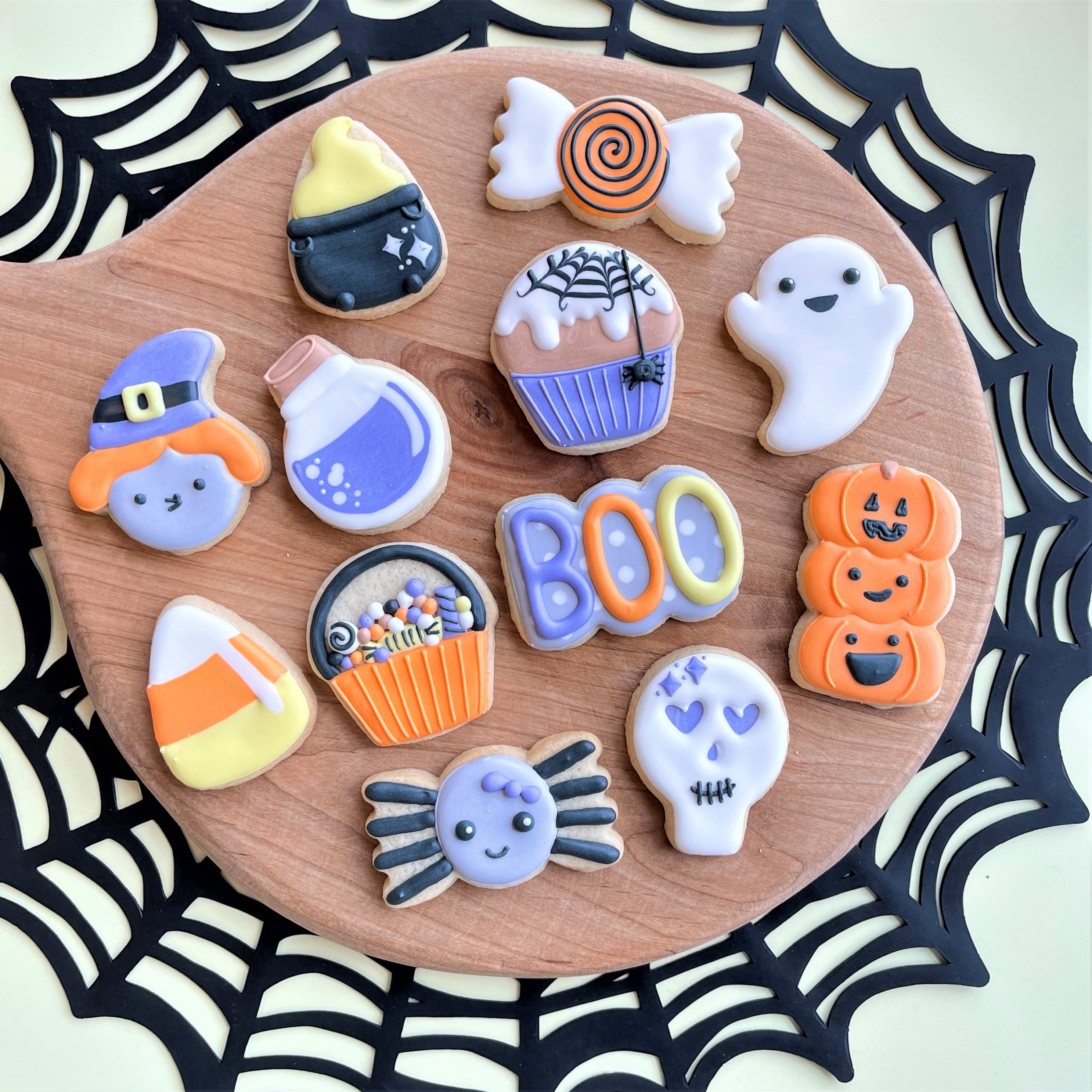 Mastering Minis: Halloween Cookie Decorating Class Recording