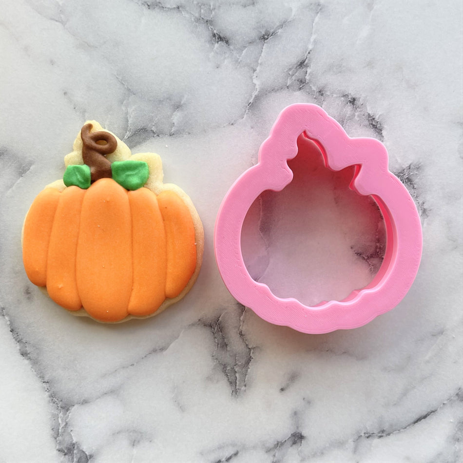 Mini Classic Pumpkin Cookie Cutter