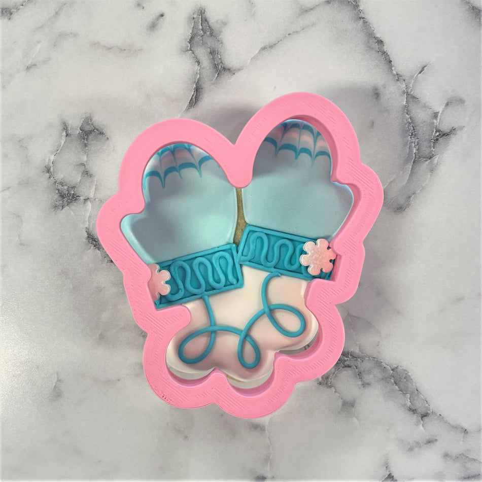 Mittens Flour Box Club Cookie Cutter