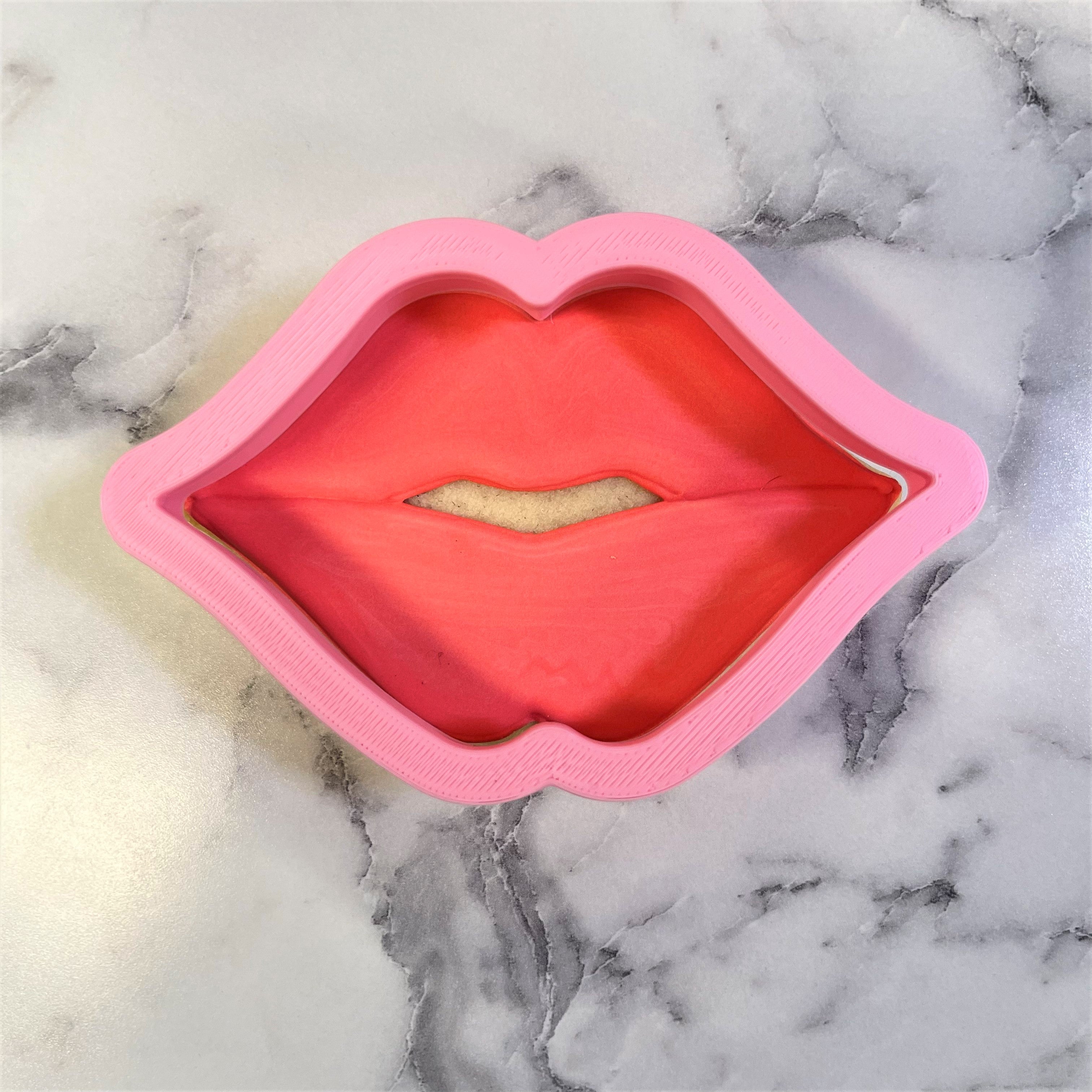 Puckered Lips Cookie Cutter