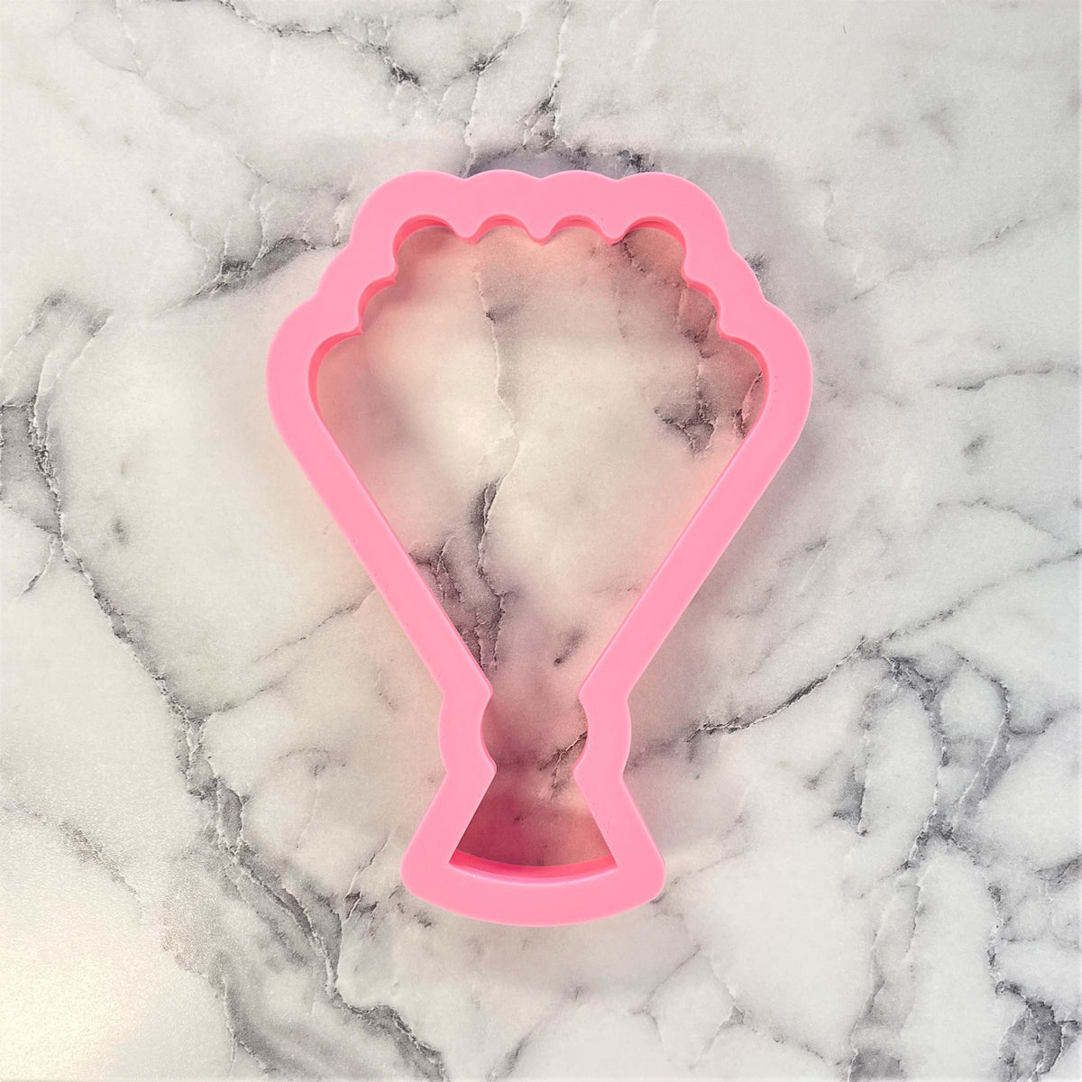 Pink plastic hot air balloon cookie cutter from wedding bouquet cookie cutter set for themed baking projects