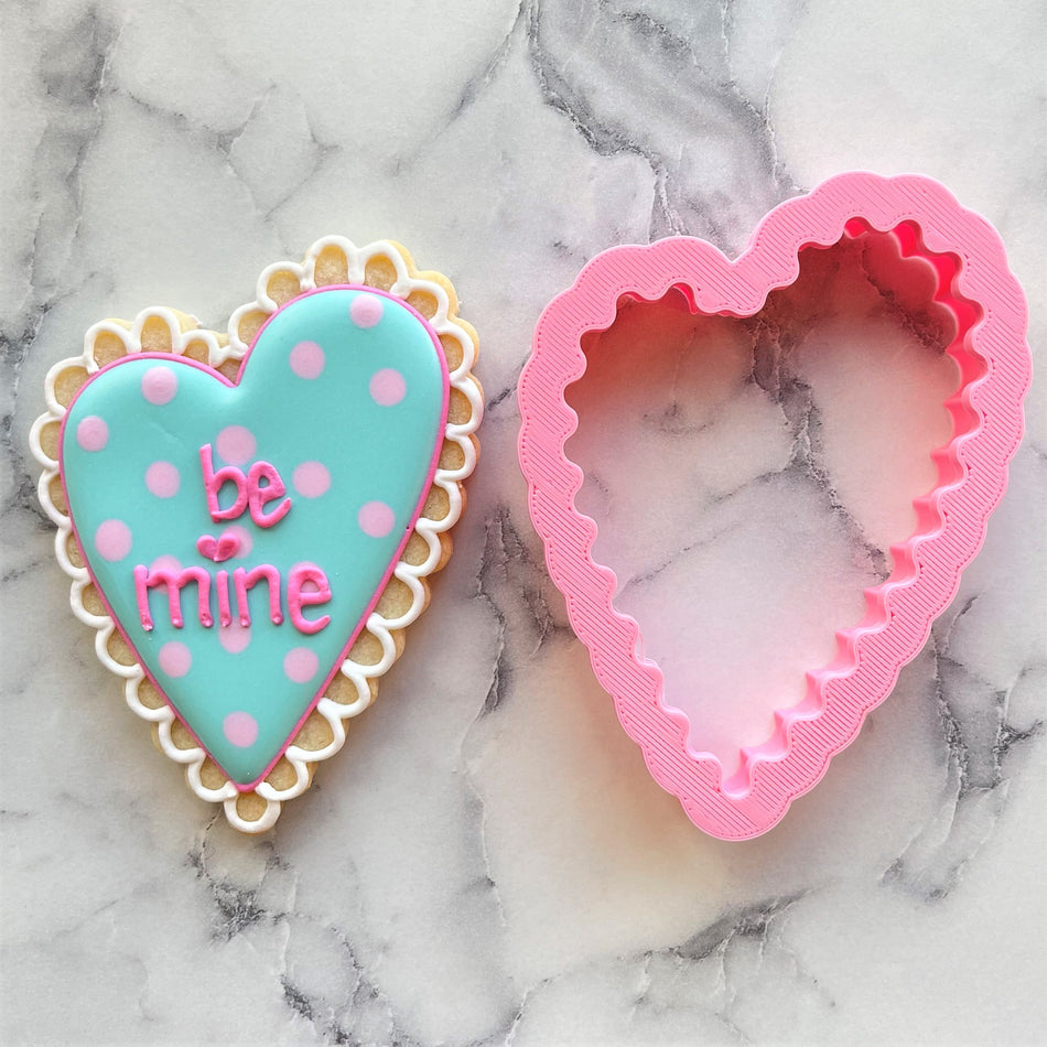 Wonky Lace Heart Cookie Cutter