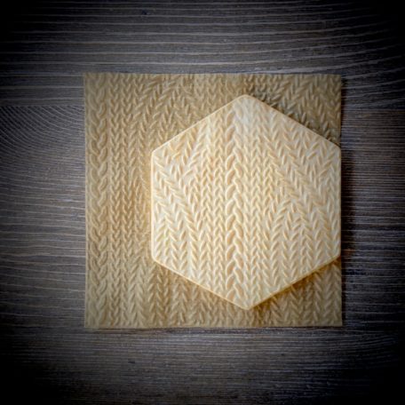 Cable Knit 3D Parchment Texture Sheets by Intricut Edibles