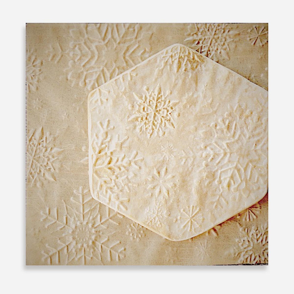 Snowflakes 3D Parchment Texture Sheets by Intricut Edibles
