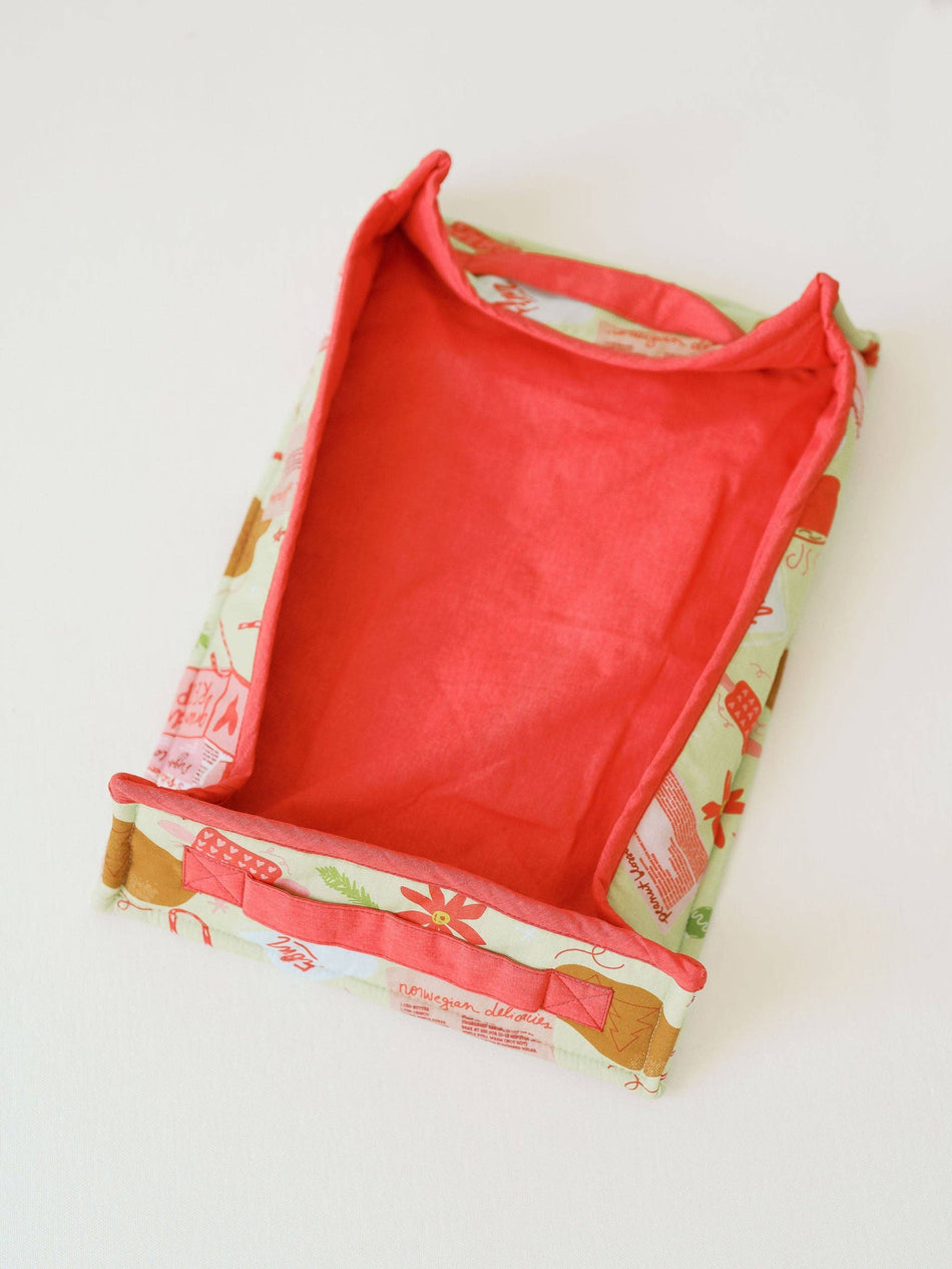 Heirloom Baking Casserole Bestie | Holiday, Christmas