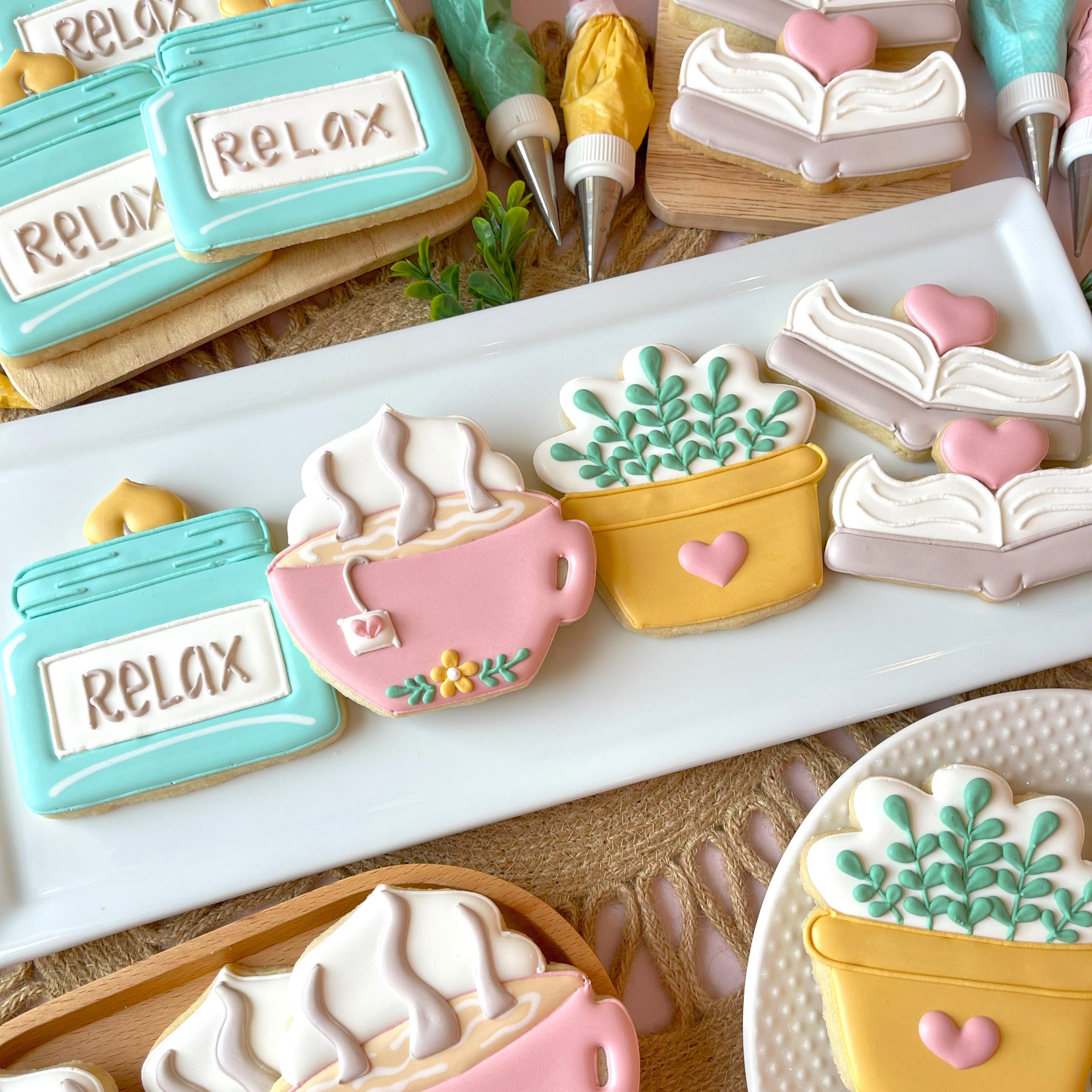 Cozy Jar Candle Cookie Cutter