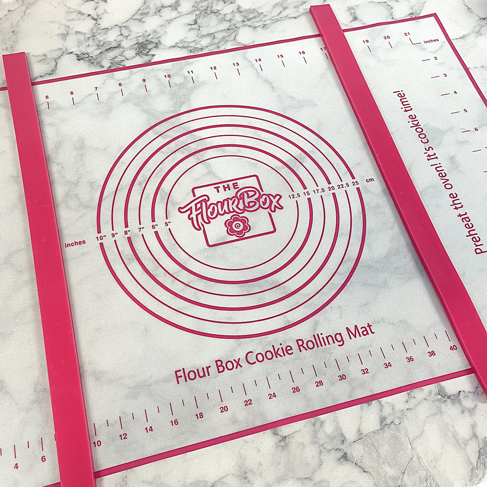 Flour Box Cookie Rolling Mat and 2 Pastry Sticks