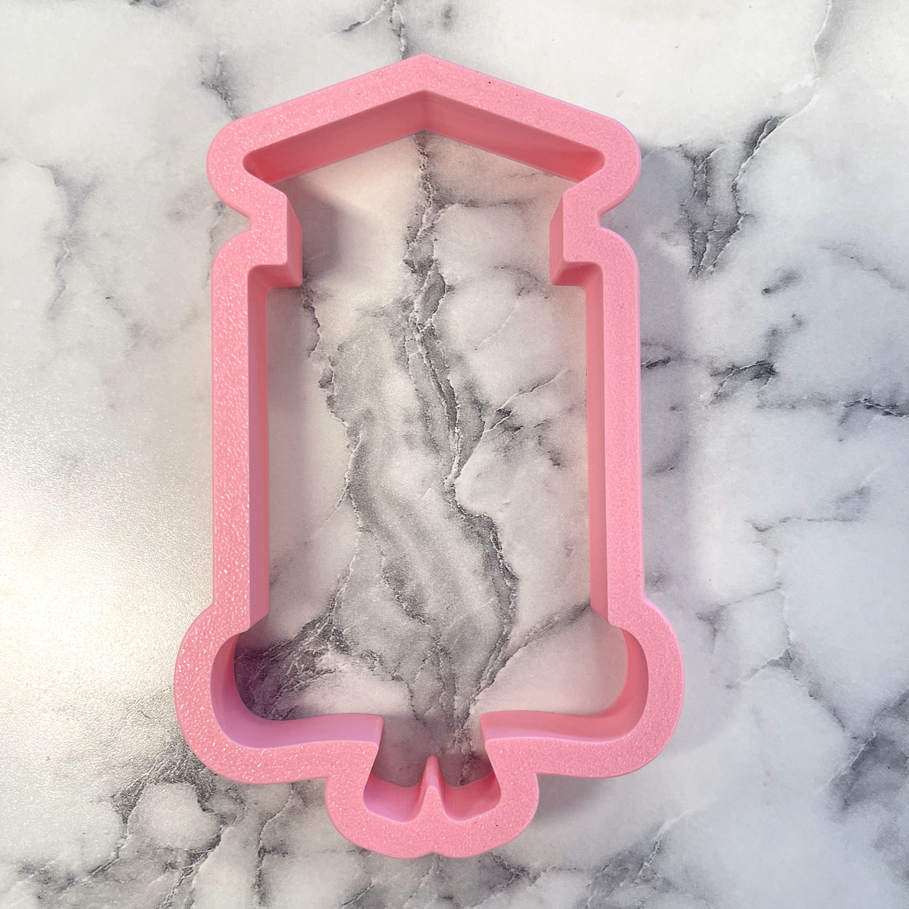 Grad Cap YEARLY Plaque Cookie Cutter INCLUDES STENCIL