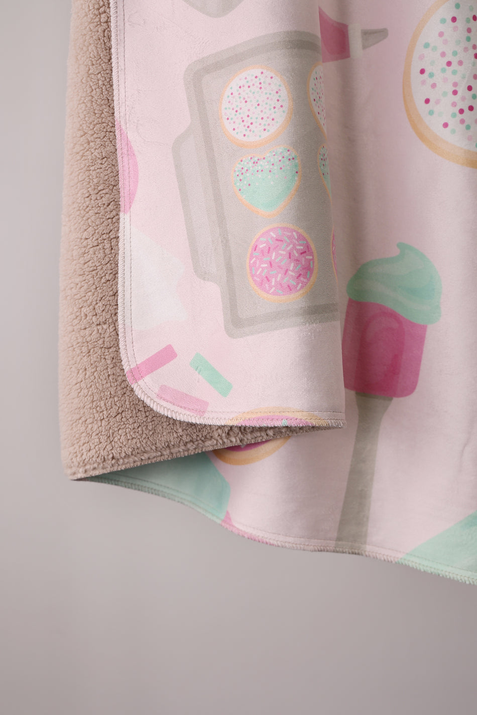 Cookie Decorator Sherpa Blanket