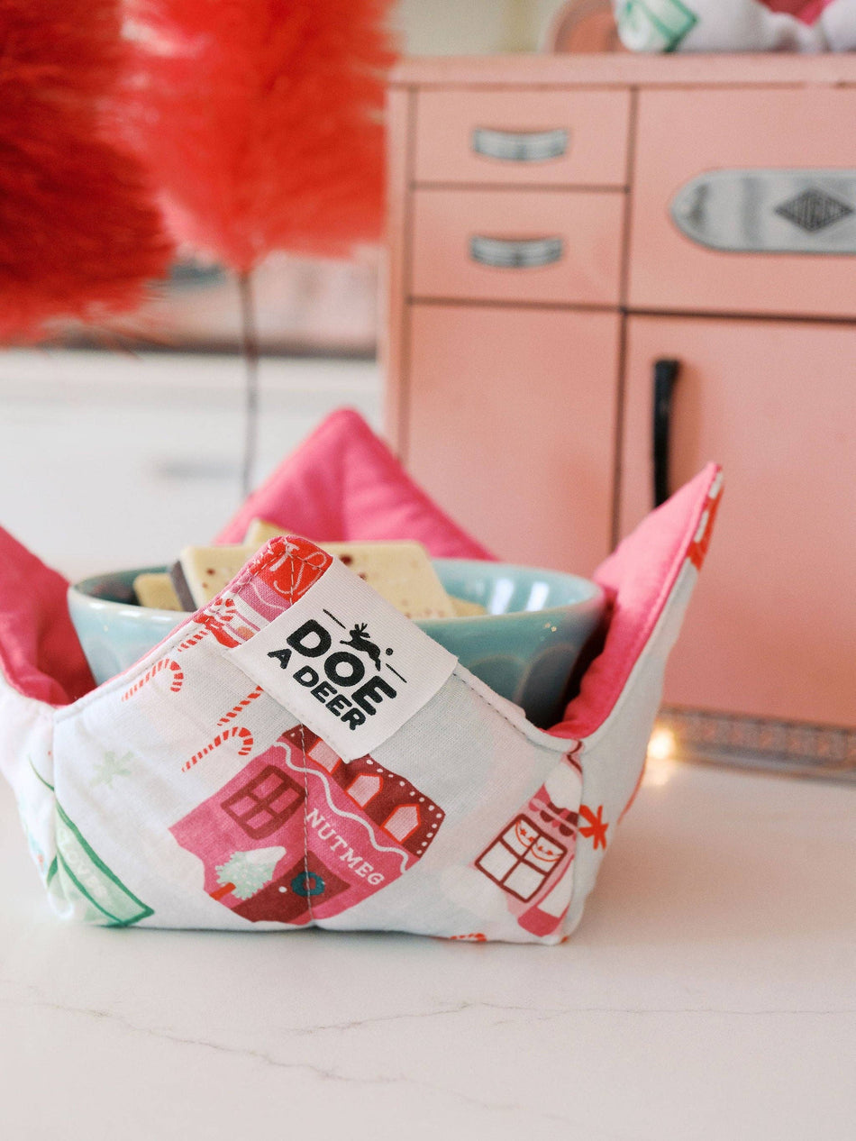 Christmas in the Village Bowl Bestie | Microwave Bowl Holder