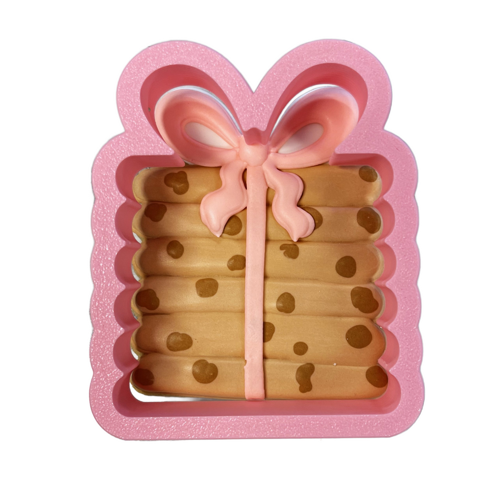 Cookie Stack with Bow Cookie Cutter