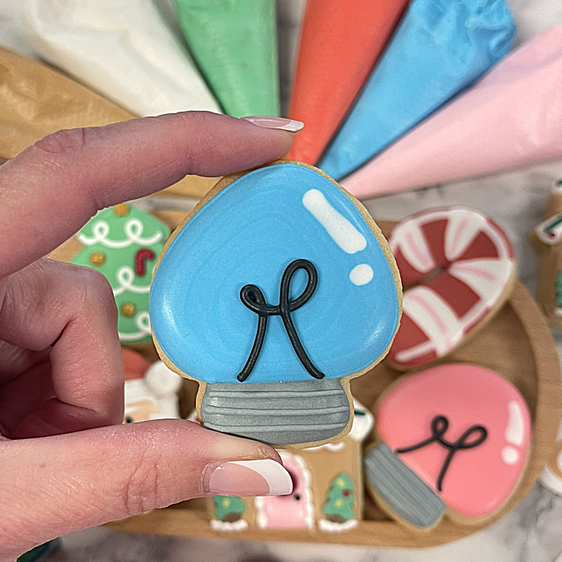 Mini Cute Lightbulb Cookie Cutter