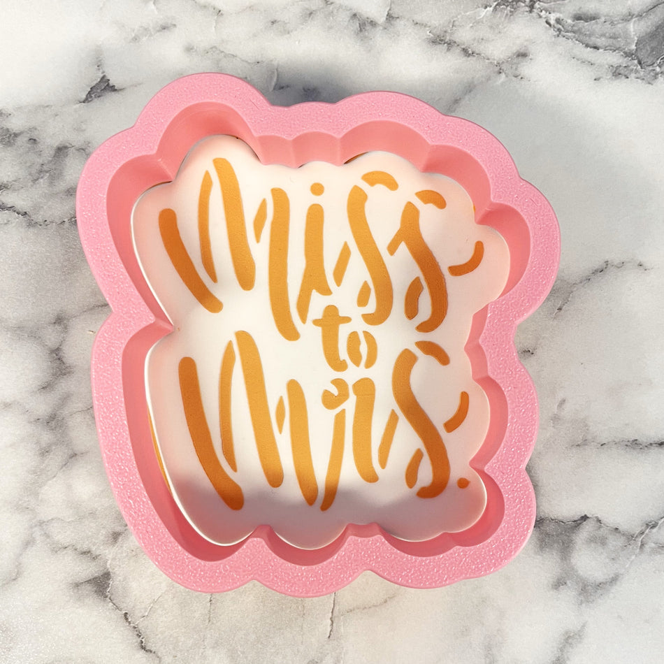 Miss to Mrs Plaque Cookie Cutter with Stencil