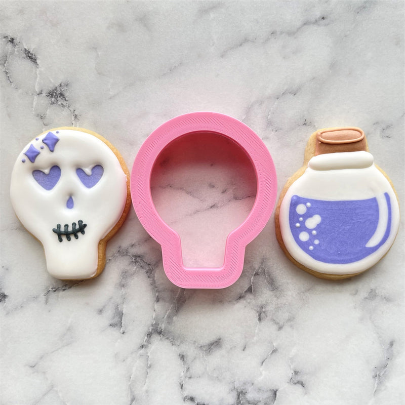 MINI Skull Cookie Flip Cutter